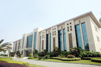 Comprehensive office building facade